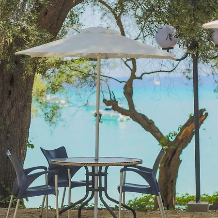 Amfitriti & 3* Lakka (Paxos)