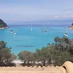 Hotel Amfitriti & 3*