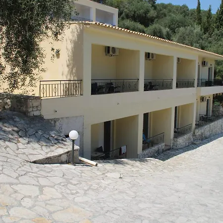 Hotel Amfitriti &