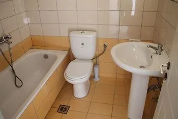 Amfitriti & 호텔 락카