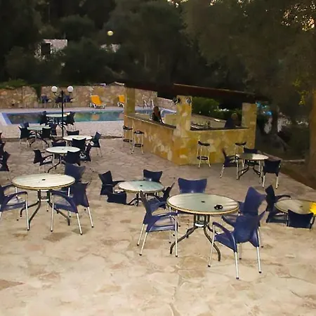 Otel Amfitriti &
