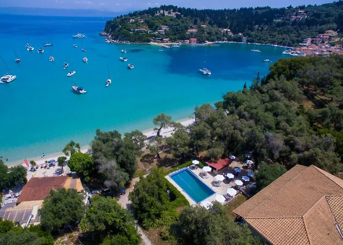 Amfitriti Hotel&studios Hotel 3*