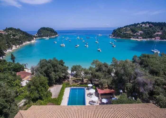 Amfitriti Hotel&studios 3* Lákka